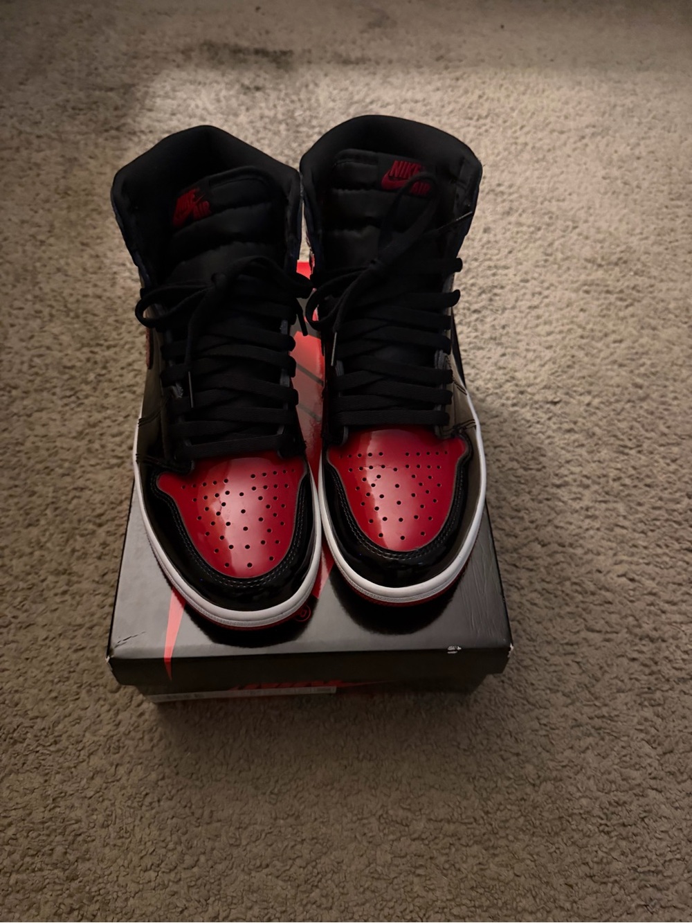 Nike Air Jordan 1 High - Patent Bred